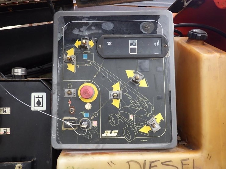 2003-jlg-600s-image-15