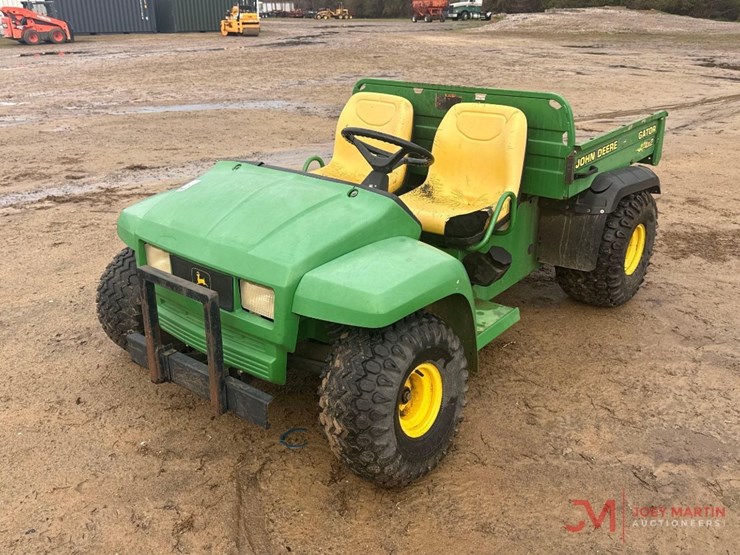 john-deere-gator-image-6