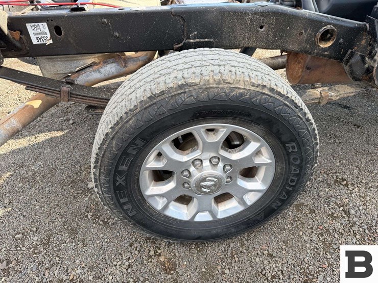 2012-dodge-ram-2500-image-22