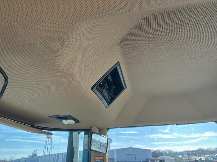 1996-john-deere-8770-image-63