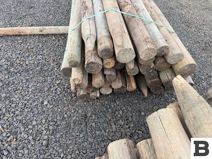 ..-wooden-posts-image-8