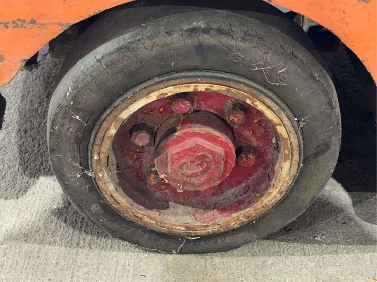 clark-forklift-image-19