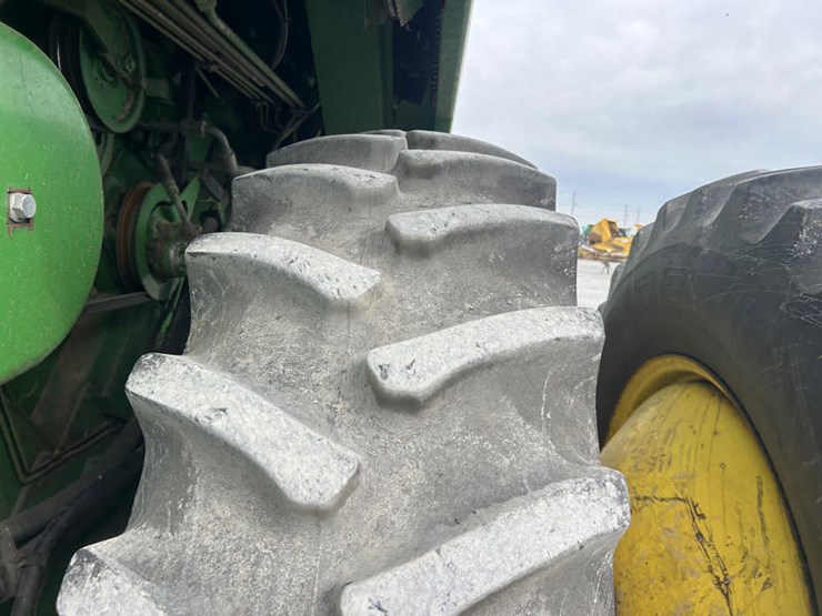 1994-john-deere-9600-image-26