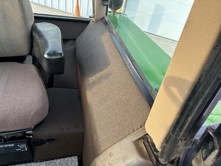 1990-john-deere-4455-image-63