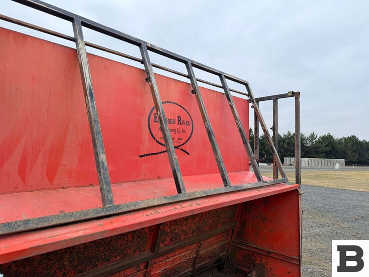 elkhorn-river-mfg.-creep-feeder-image-17