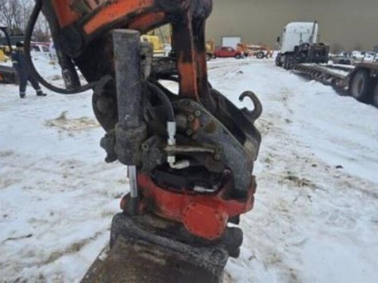 2017-kubota-kx080-4-image-28