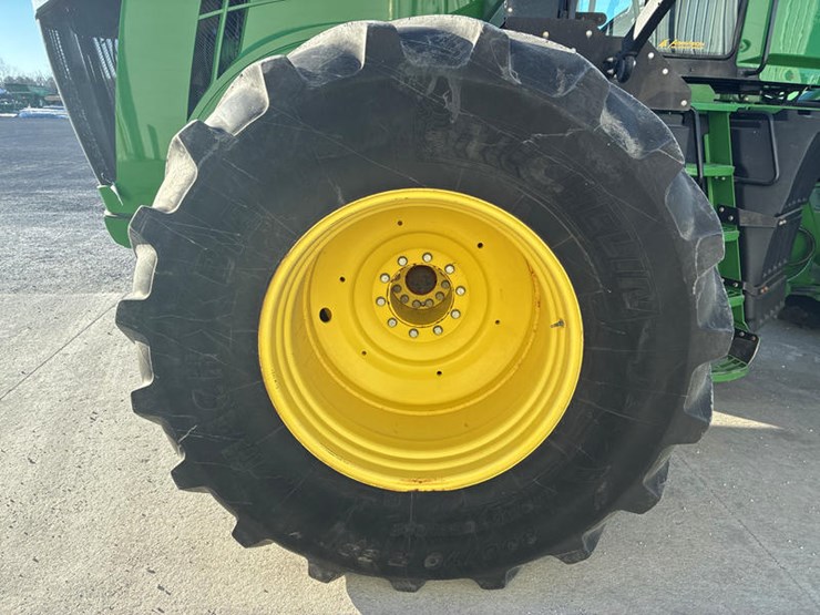2013-john-deere-9510r-image-38