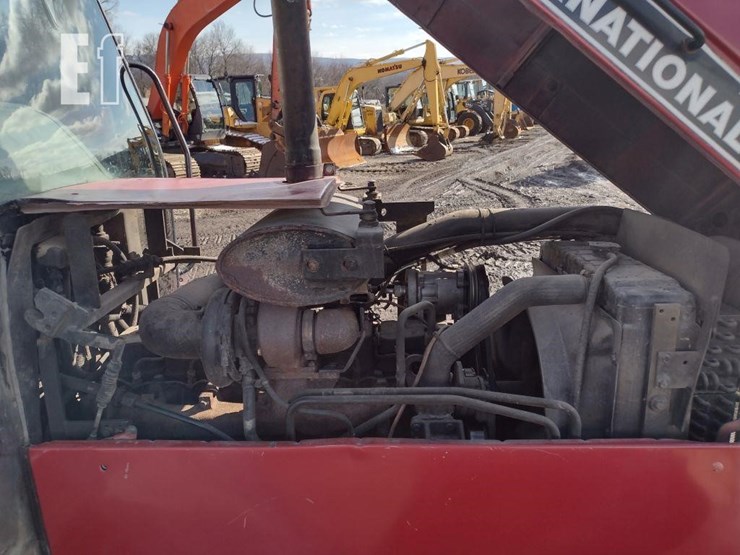 1991-case-ih-5140-image-23
