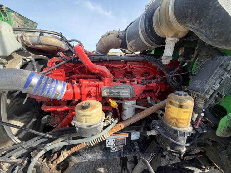 2021-peterbilt-367-image-11