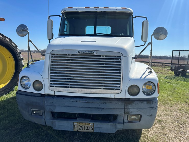 #40057-•-2001-freightliner-century-classic-s/t-t/a-daycab-truck-tractor-1fujbbbg41lh91794-image-32
