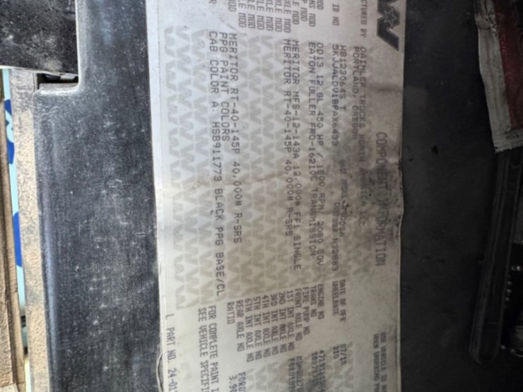 2011-western-star-4900sa-image-14