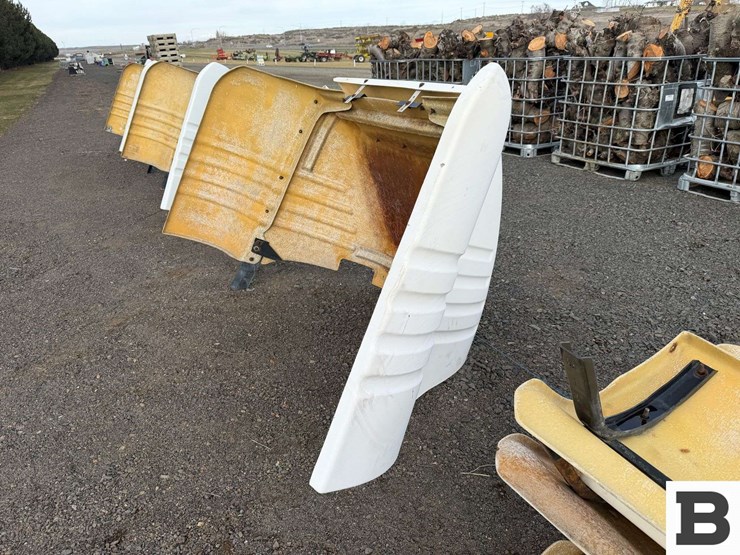 semi-truck-wind-deflector-image-6