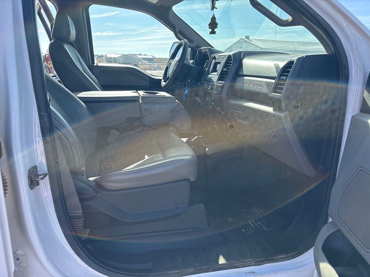 2018-ford-f250-image-15