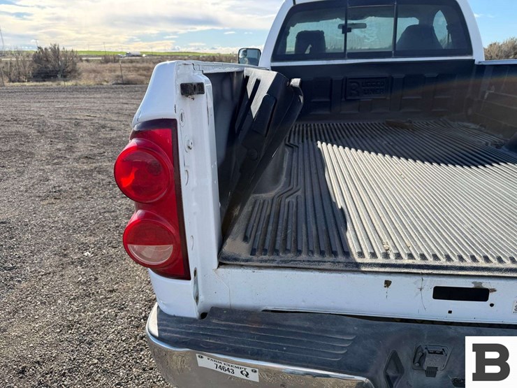 2008-dodge-ram-2500-image-15