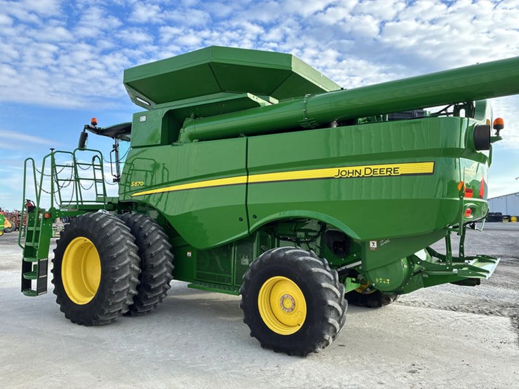 2015-john-deere-s670-image-9