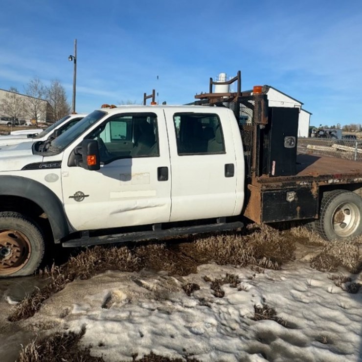 2012 FORD F550