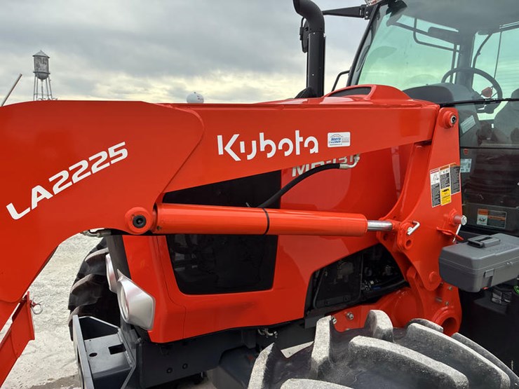 2024-kubota-m6-131-image-45