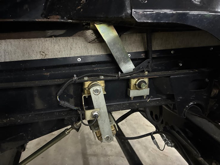 2012-case-ih-7230-image-57