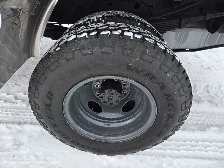 2001-ford-f350-image-50