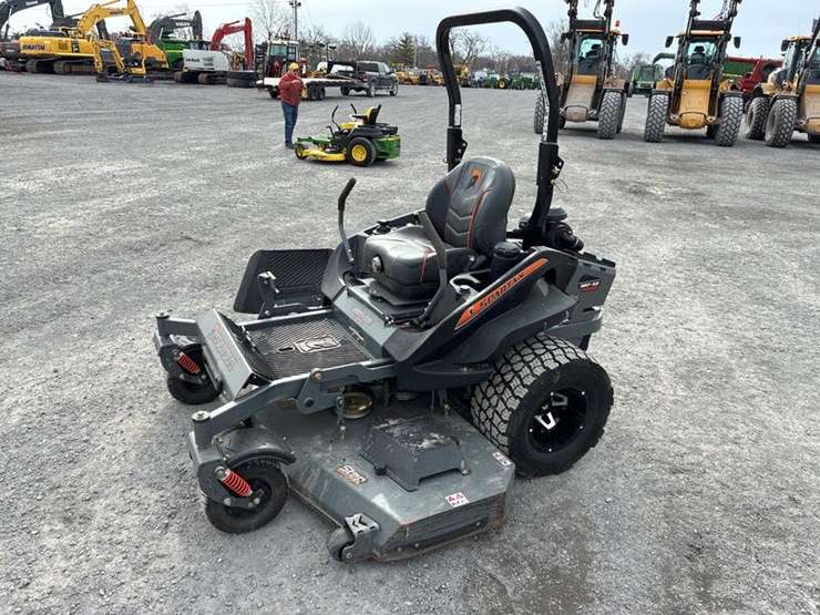 spartan-srt-xd-image-1