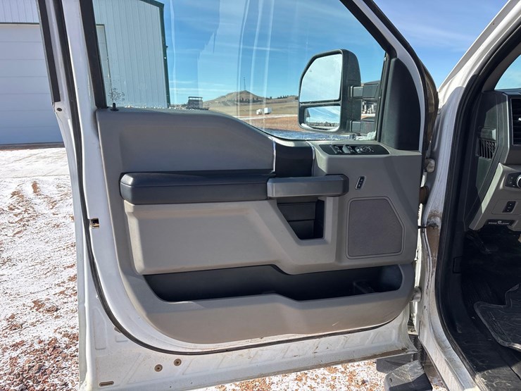 2019-ford-f250-image-20