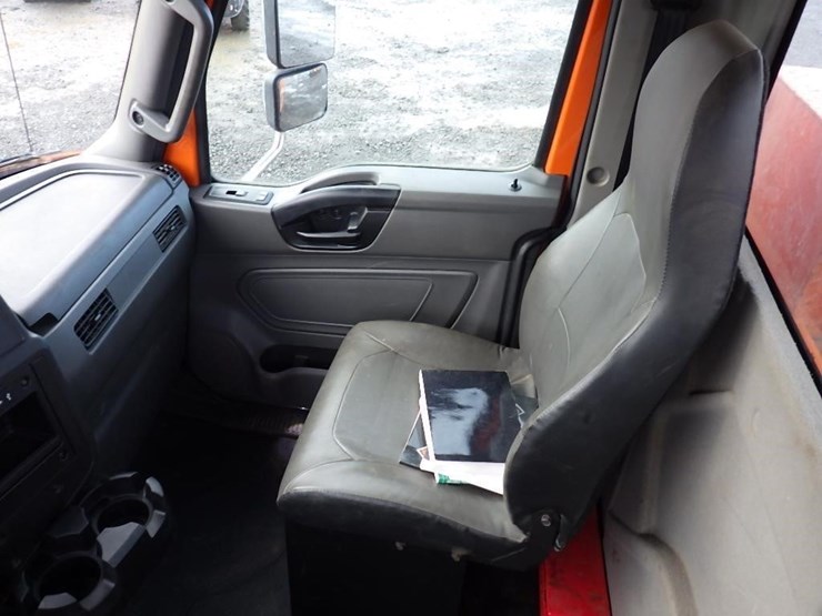 2021-international-mv607-image-52