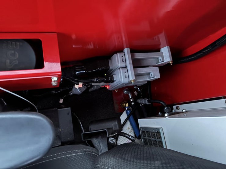 2024-lamtrac-ltr6160t-image-35