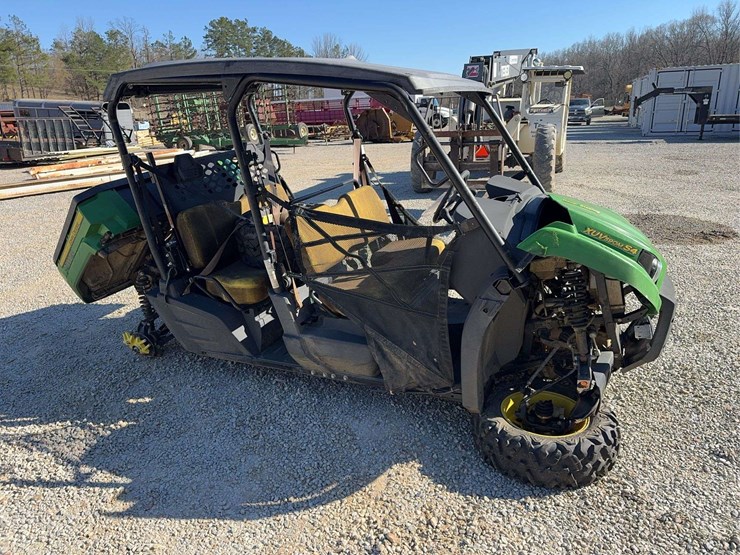 john-deere-gator-image-7