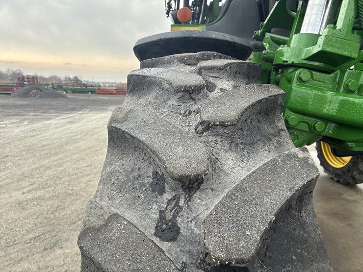 2011-john-deere-4830-image-53