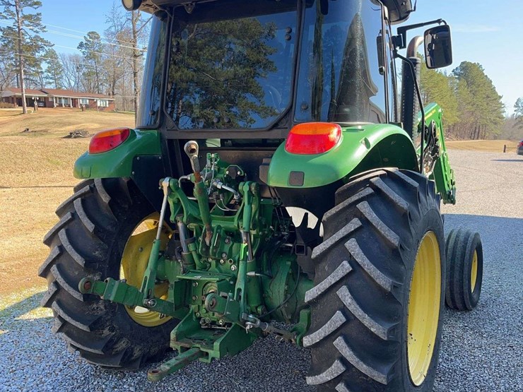 2015-john-deere-5100m-image-14