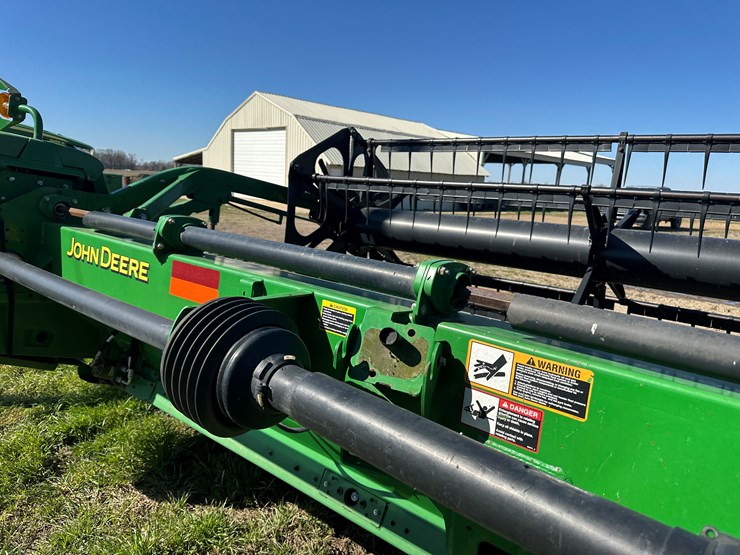 john-deere-630d-image-21