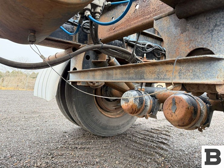 2011-dionbilt-dbnsl-220ar-chassis-trailer-image-32