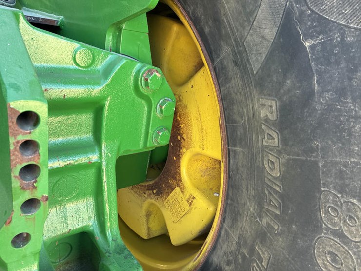 2013-john-deere-9510r-image-56
