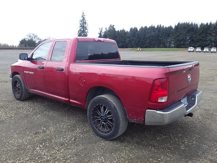 2011-dodge-1500-image-7