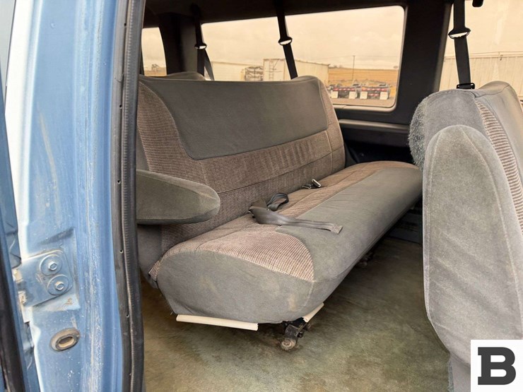 1992-ford-econoline-350-image-21