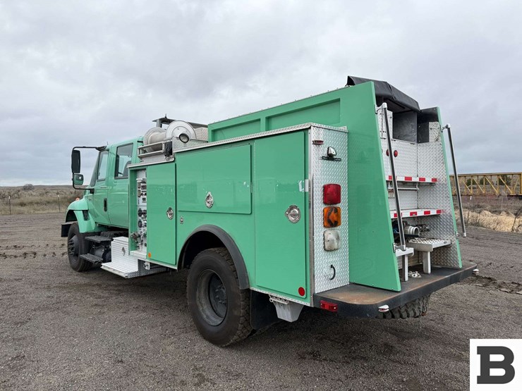 2005-international-7400-image-3