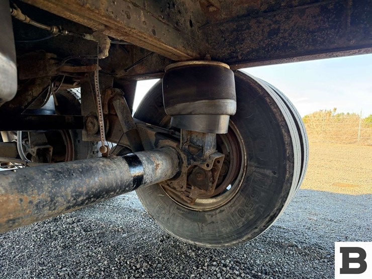 2015-valley-trailer-image-28