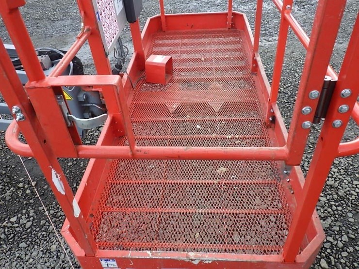 skyjack-sj45t-image-10