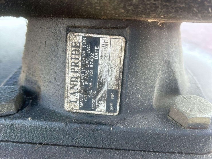 land-pride-80in-rotary-brush-cutter-tractor-attachment-image-10