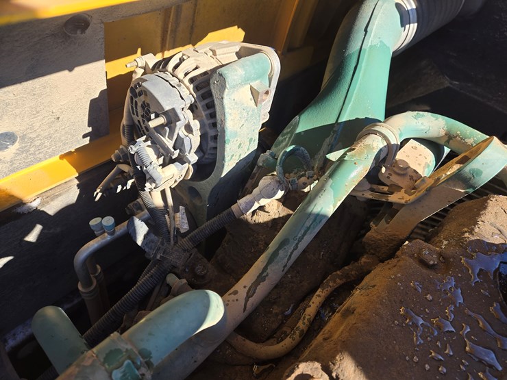 volvo-ec330-image-47