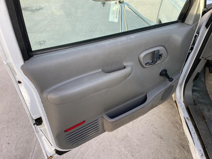 1997-chevrolet-3500-image-57