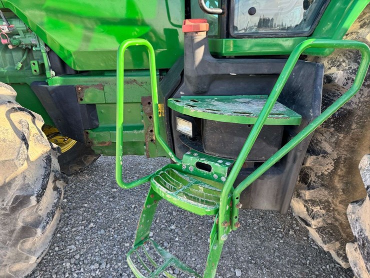 1998-john-deere-8100-image-17