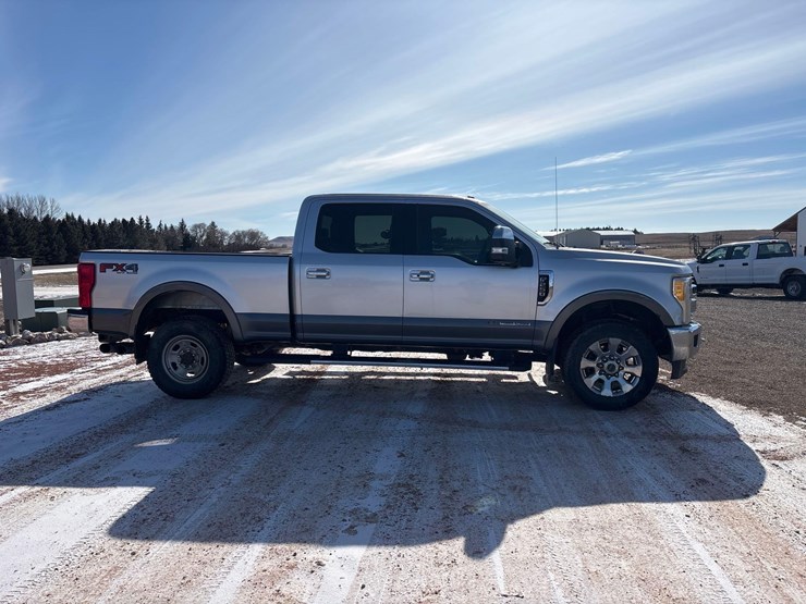 2017-ford-f250-image-5