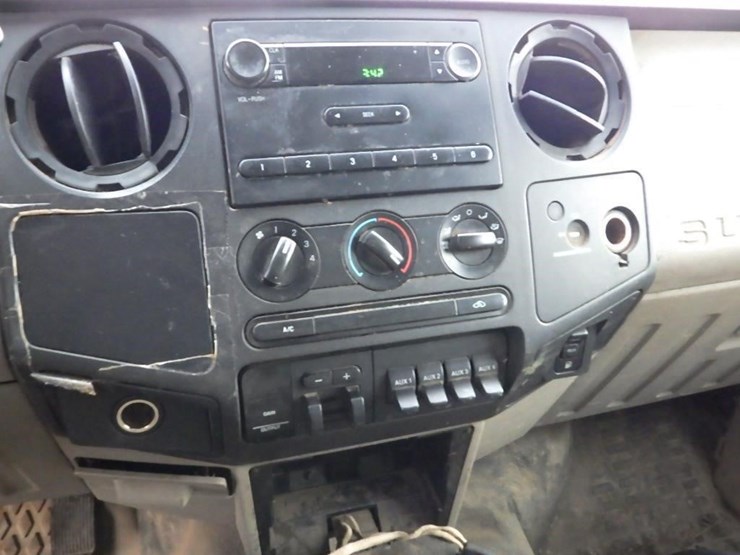 2008-ford-f350-image-37