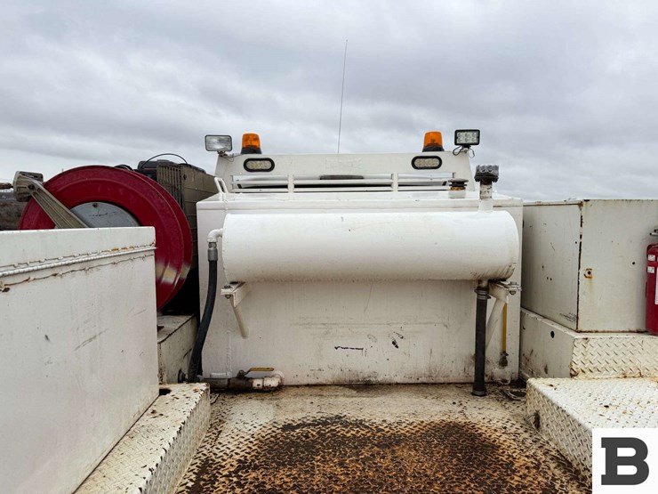 2001-dodge-ram-3500-image-26