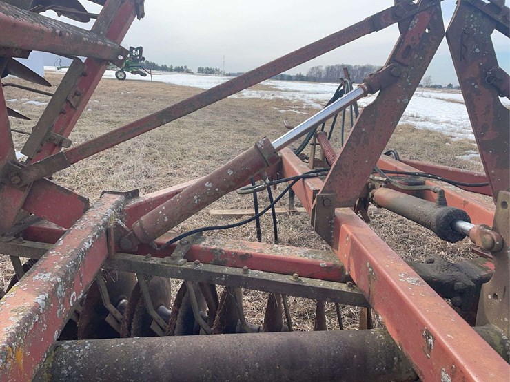 international-490-image-23