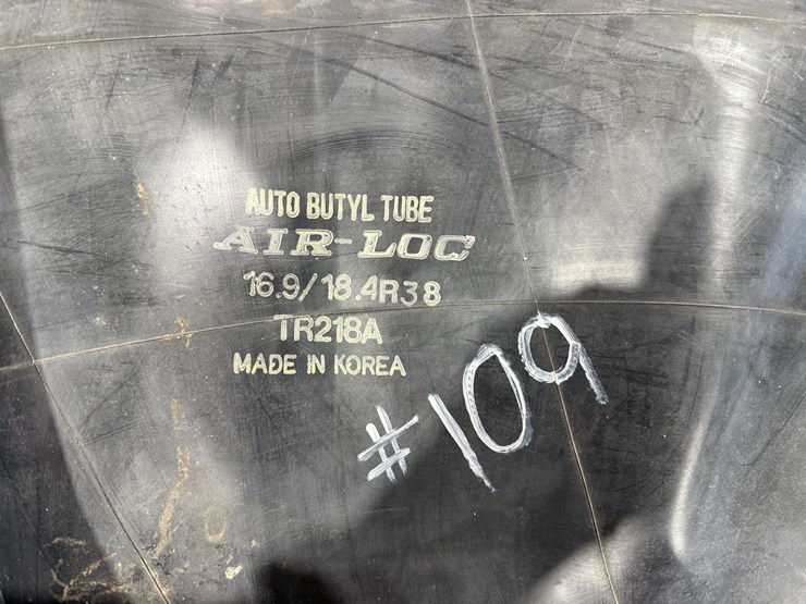 #109-•-autobutyl-tube-air-loc-image-3