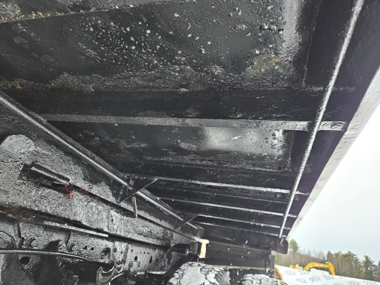 2001-ford-f350-image-34