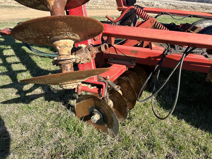 case-ih-3900-image-27