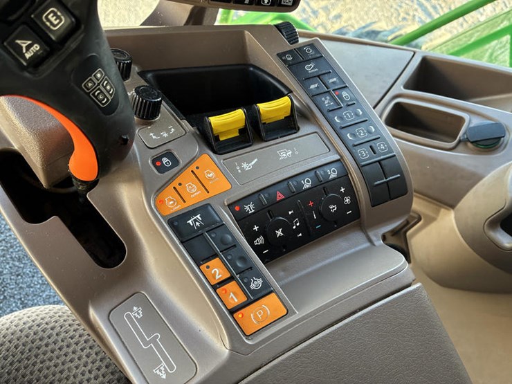 2018-john-deere-s770-image-102